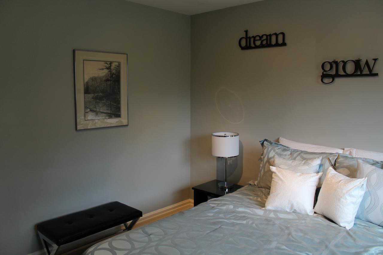 Water'S Edge B & B Oro-Medonte Exterior foto